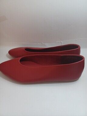 Seychelles Faux Leather Classic Red Pointed-Toe Women's Flats 12M